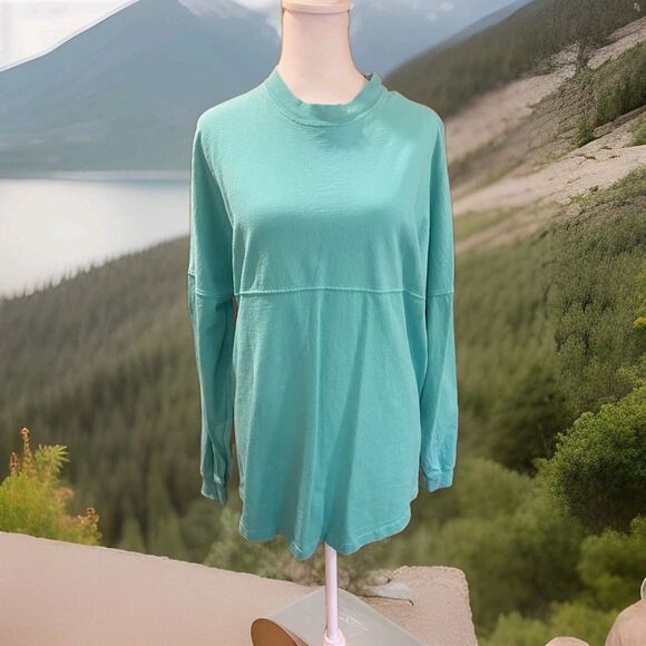 Spirit Jersey Tops - Vtg Spirit Jersey Tshirt Size M Long Sleeve Half Moon Cay Bahamas Graphic Print